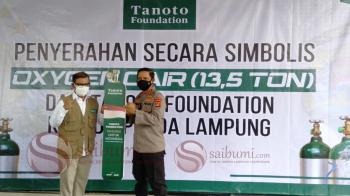 Kapolda Terima Bantuan Oksigen Cair Sebanyak 13,5 Ton